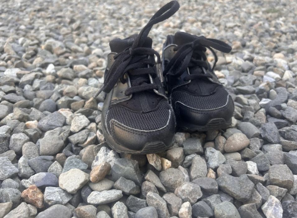 Nike Huarache marimea 27 in stare foarte buna