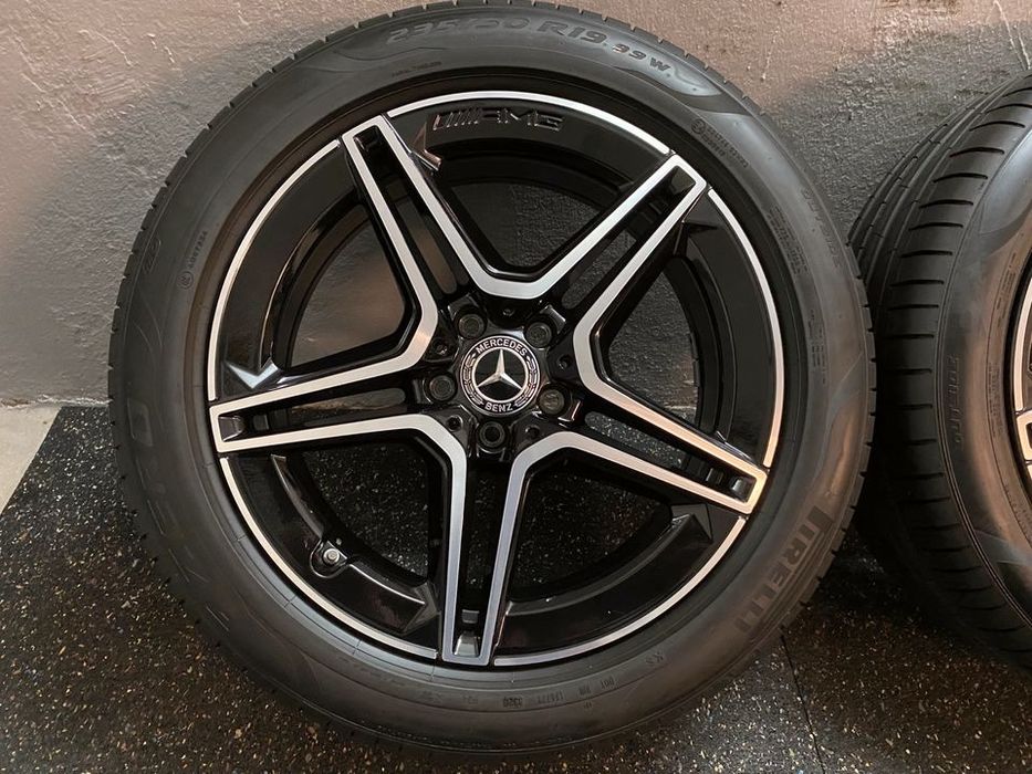 Jante Mercedes GLA, GLB W247 pe 19 AMG