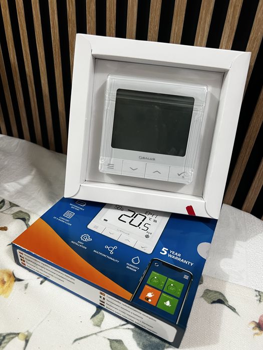 3 bucati Termostat Salus Quantum SQ610RF wireless