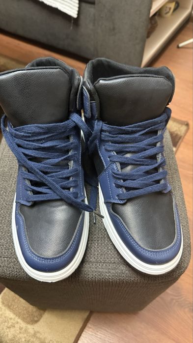 Мъжки обувки 30€