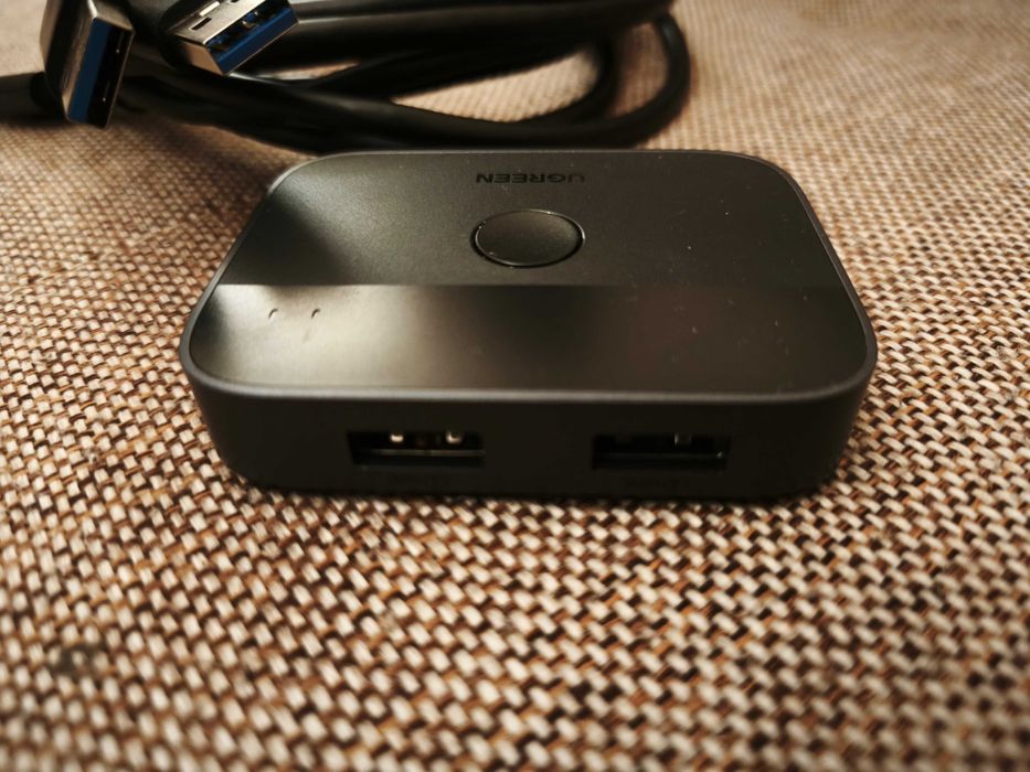 USB 3.0 переключатель UGREEN CM757 (на 2 ПК)