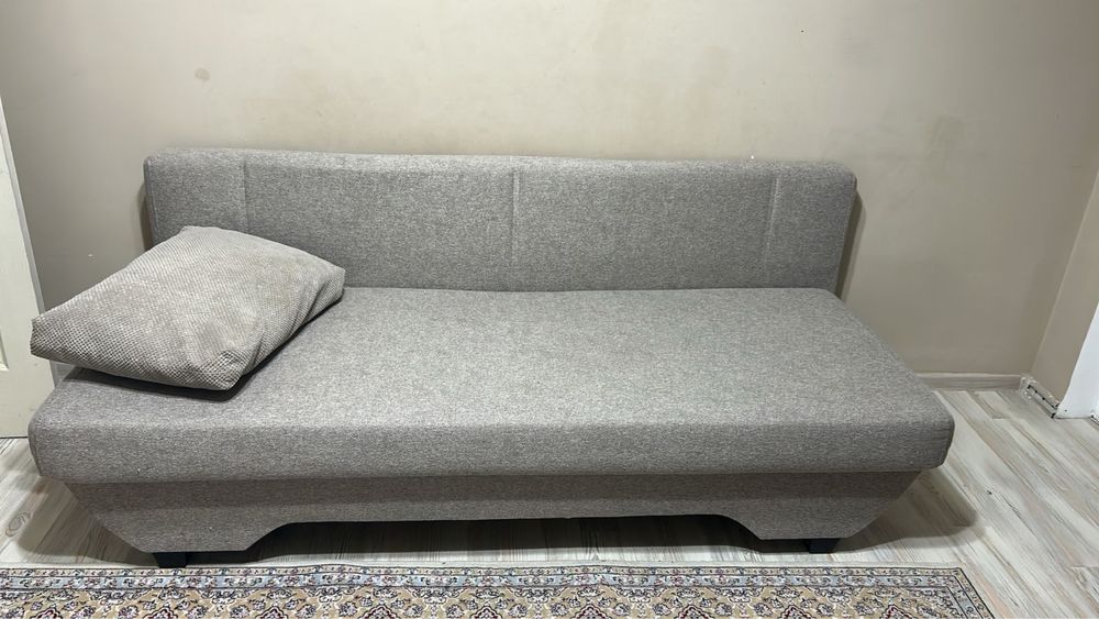 Люстры, диваны, кух.мебель.  По хорошей цене