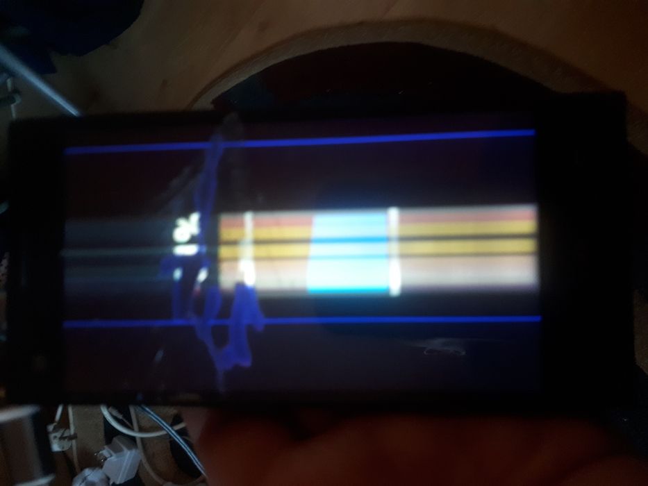 Piese THL spart ecran