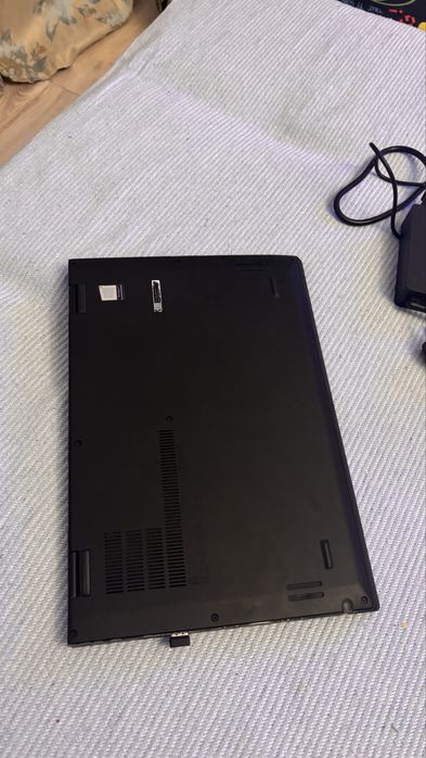 Vand laptop lenovo x1