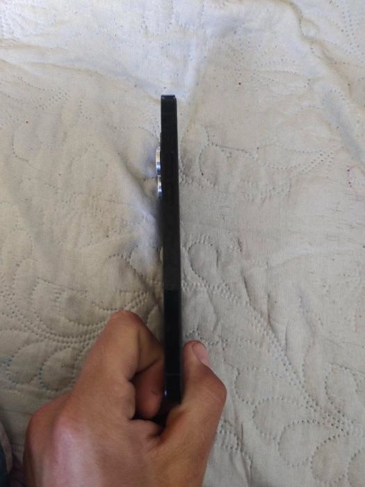 Продам  14 про макс или обмен на технику