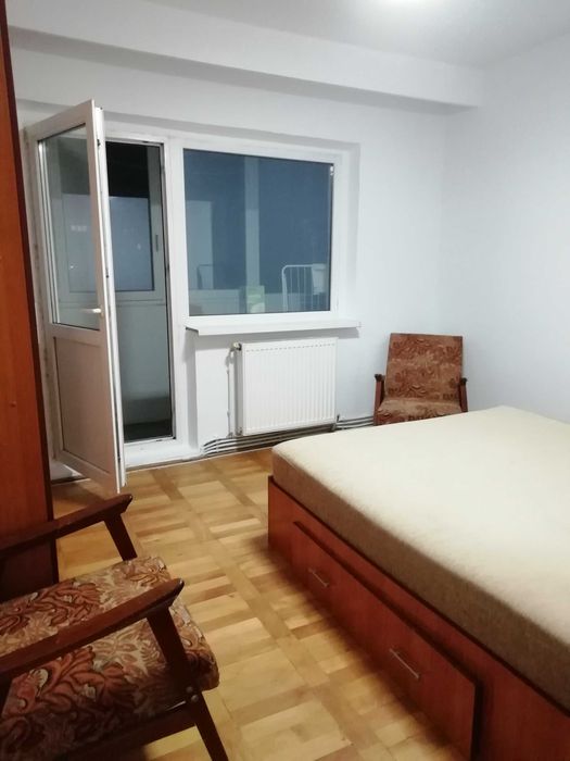 Inchiriez apartament 2 camere