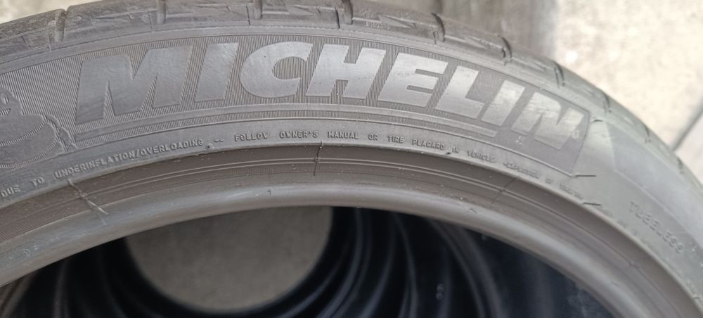 4бр. летни гуми Michelin 295/35/21 дот 2022г.