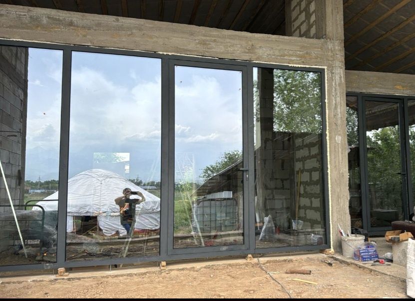 Пластиковых окна и двери