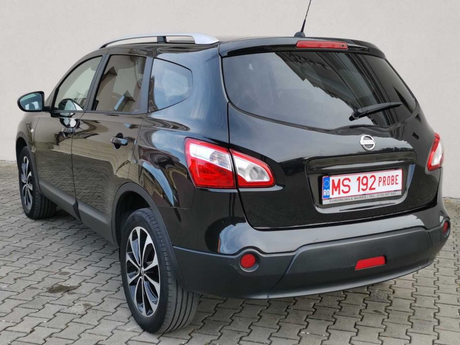 Nissan Qashqai+2/7 locuri//4x4//Navigatie//Camera//Pano