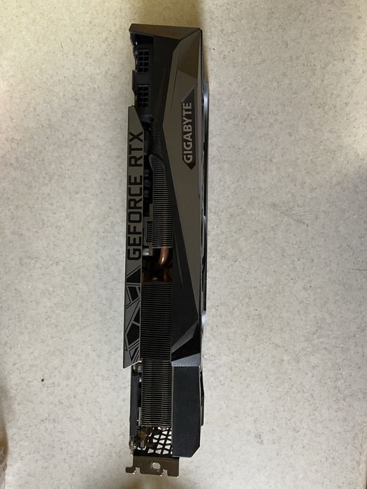 Видео карта 3090 24гб gigabyte