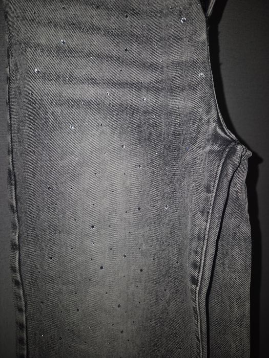 Продам детские джинсы