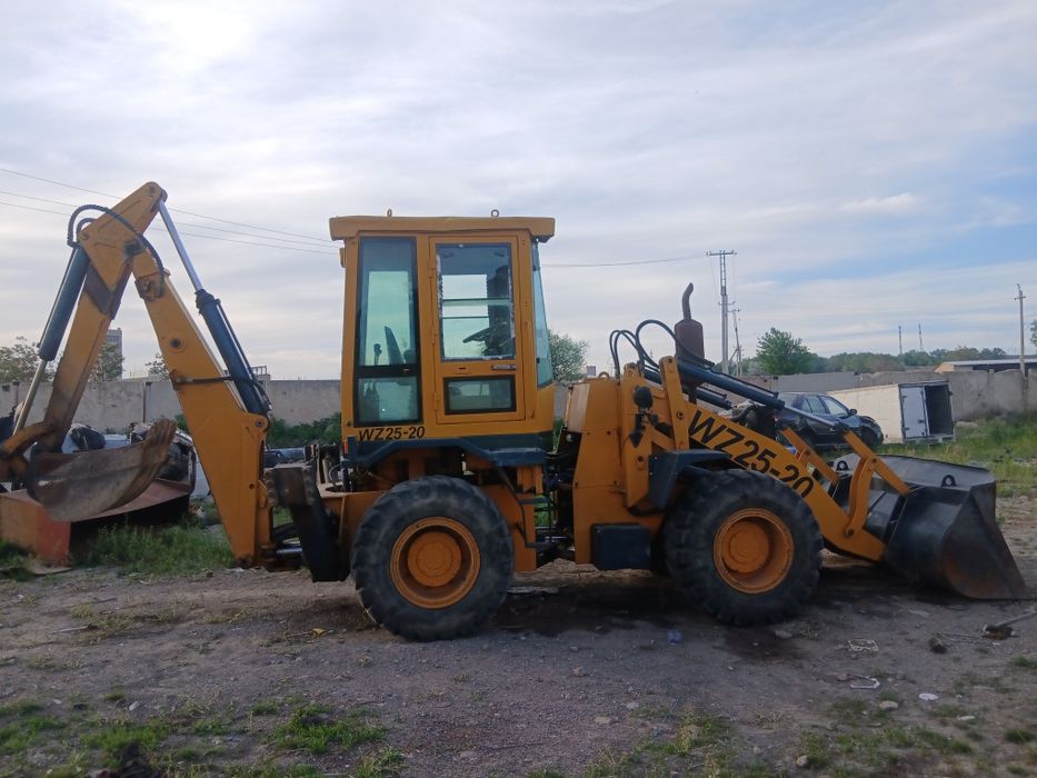 Экскаватор пагрушик