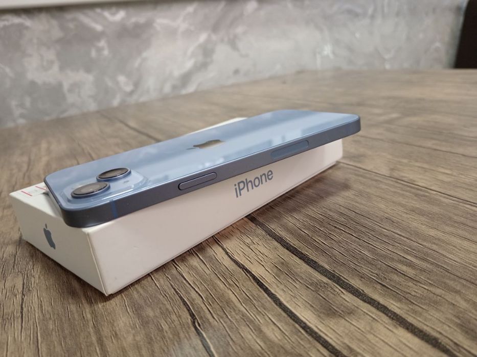 Phone 14 plus blue 128 gb Esim