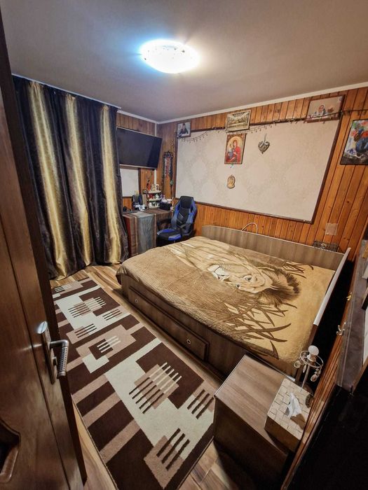 Apartament cu 3 camere