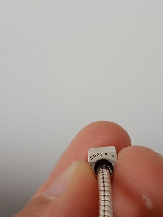 Brățară Pandora cu talismane