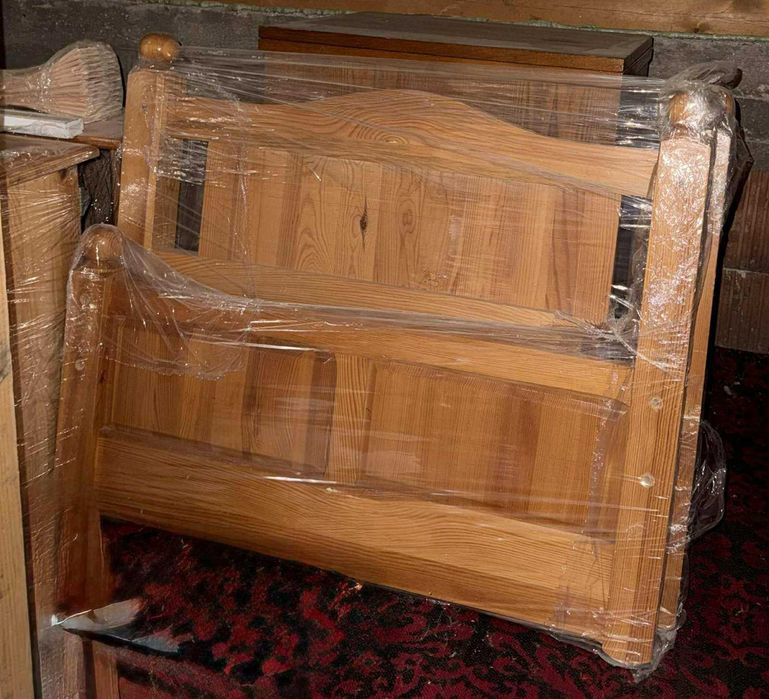 Мебели от масив