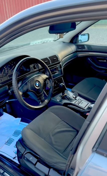 BMW E39 Aftomat 2 litr naxadu srochno sotiladi
