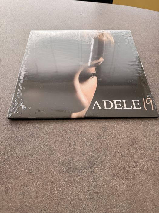 Set albume Adele Sigilate