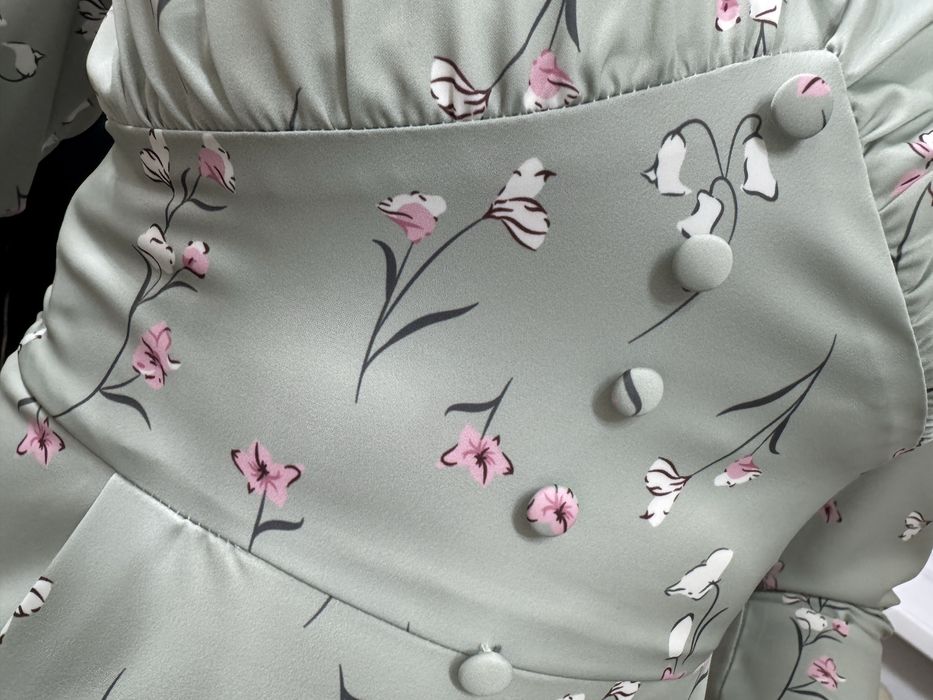 Платье вечернее