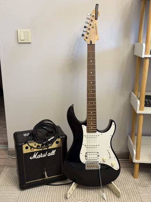 Электрогитара Yamaha Pacifica 112j + комбик Marshall