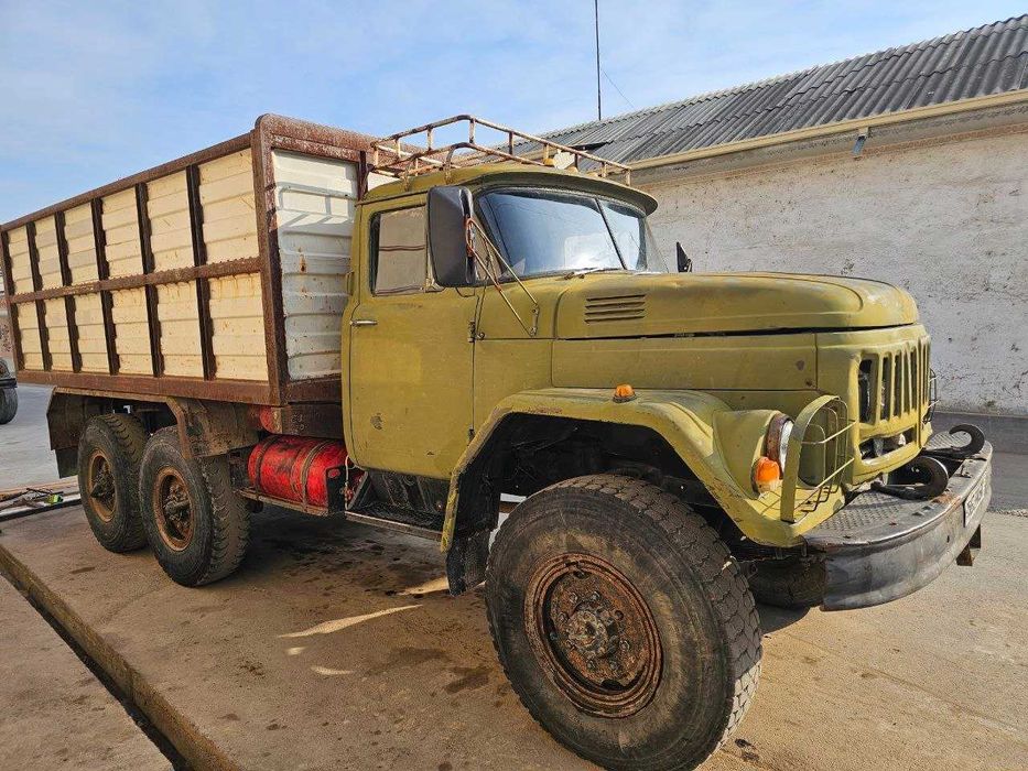 Zil 131 sotiladi