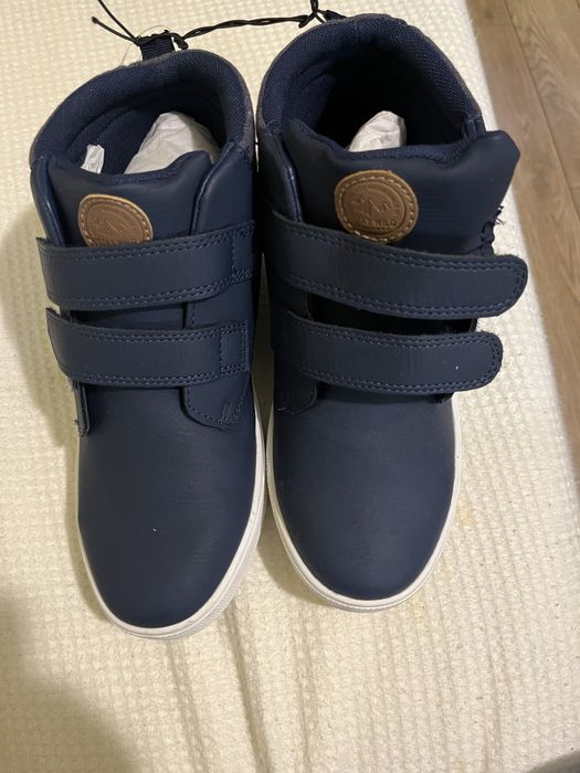 Нови обувки HM с размер 34