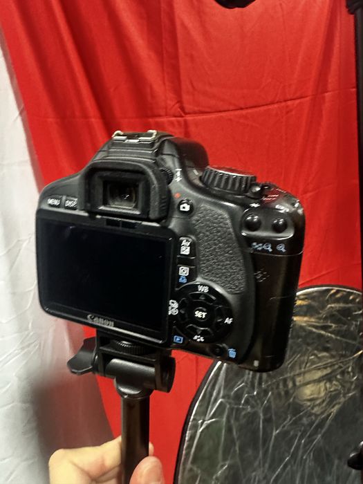 Canon Eos 550d отличном состояние