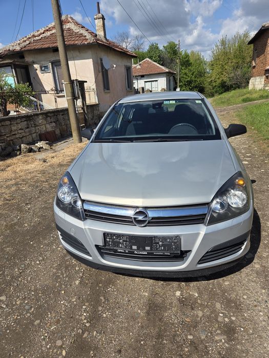 Opel Astra 1,4 бензин