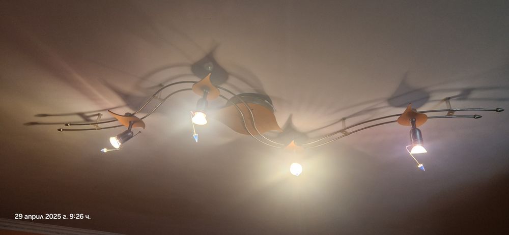 Полюлей 4  лампи