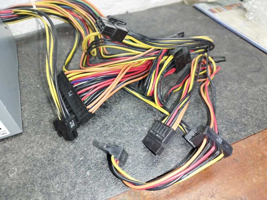 Sursa calculator cateva modele 250 - 650 Wati