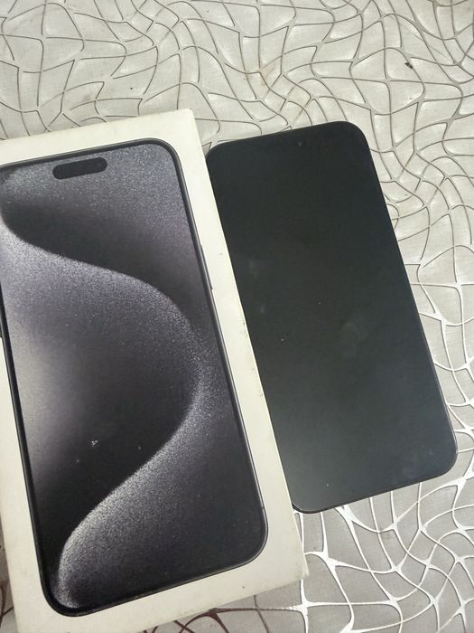 Apple 17 pro max