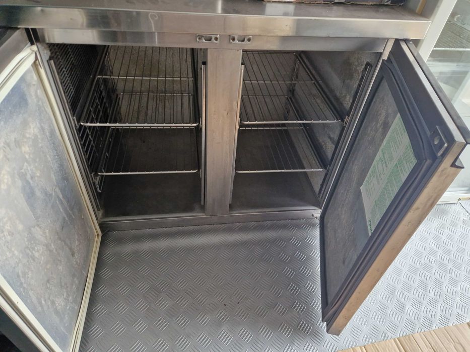 ПРОДАВАМ!!! Мобилна кухня/ Търговски кемпер