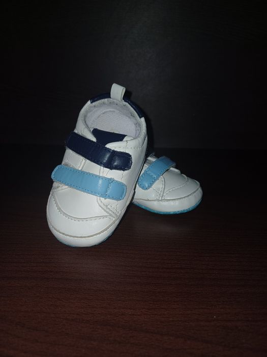 Adidași copii marimea 16