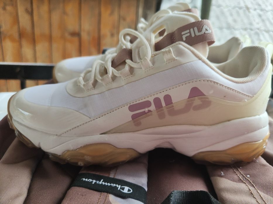 Adidași mărimea 40