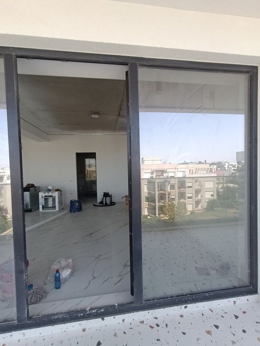 Prestez servicii de curățenie!