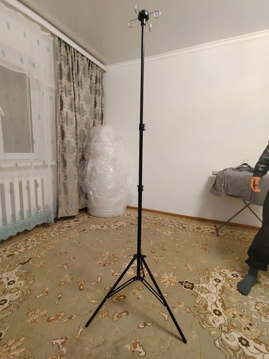 Медицинский штатив