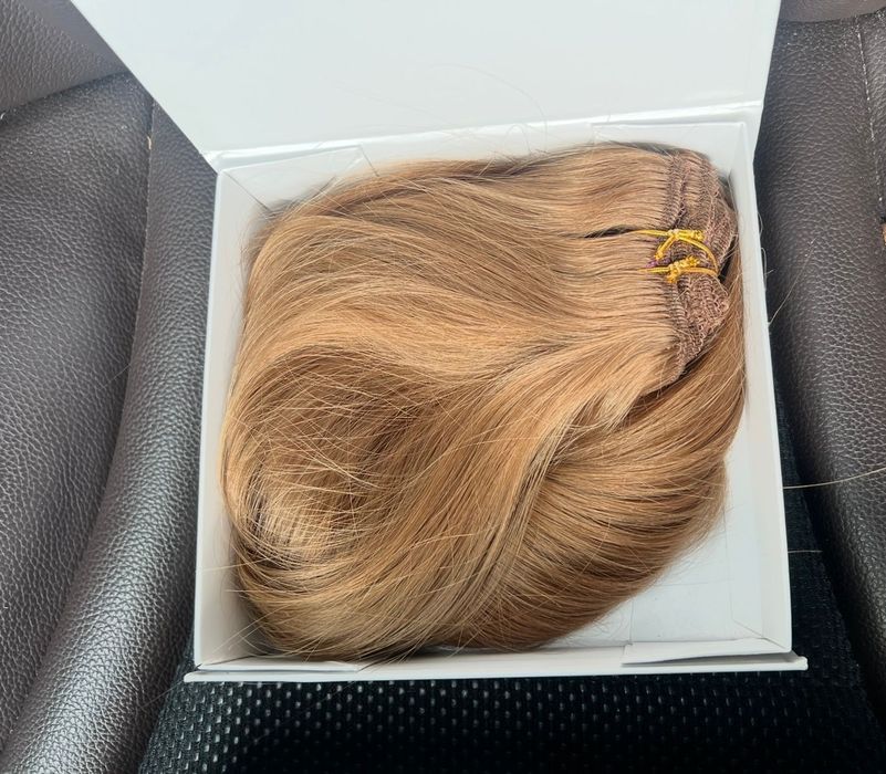 Extensii Păr Natural Rusesc Oskar – NOI, 320g, 60 cm, Blond Închis Nr. 8