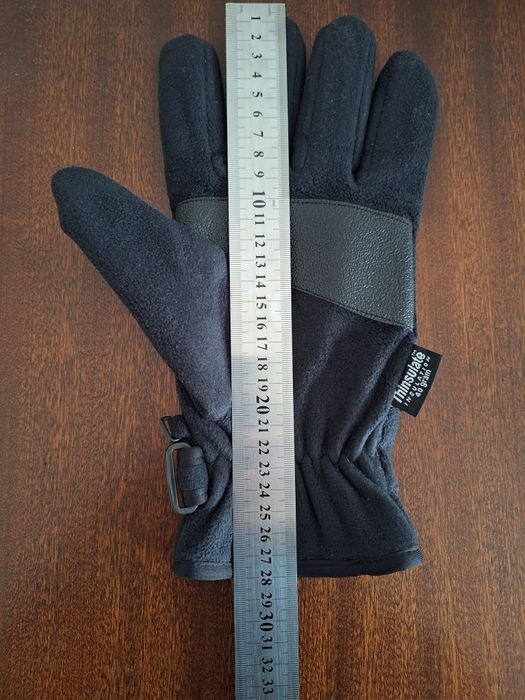 Маркови ръкавици на Тинсулате Инсулацион Тех 40 gram от мека,поларена