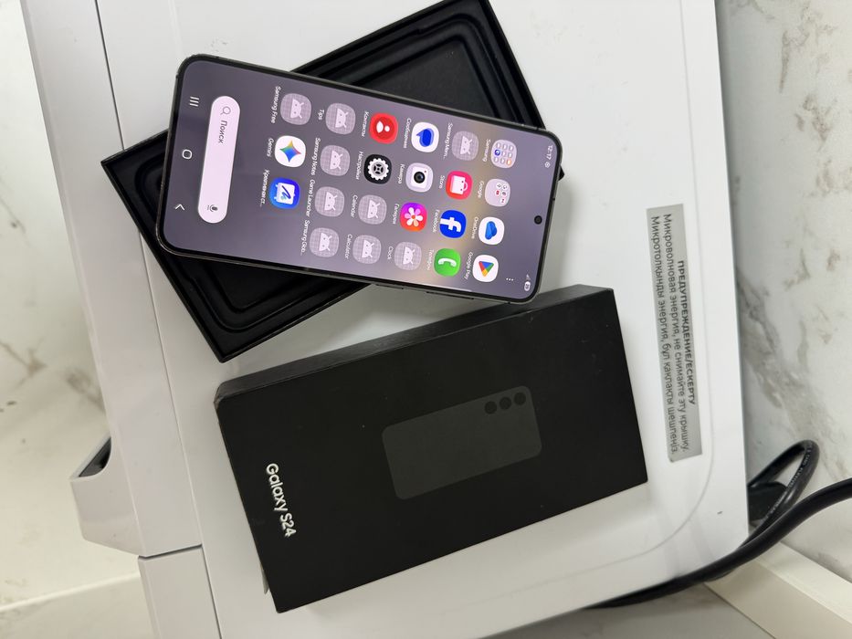 Samsung S24 в отличном состоянии