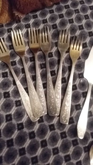 Столовые приборы