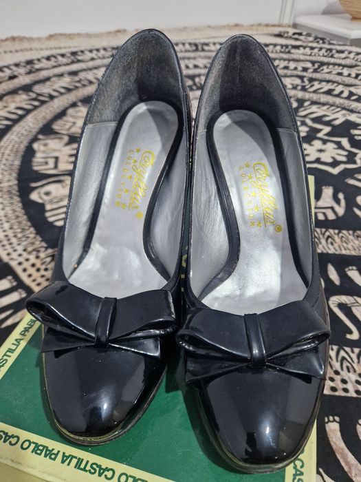 Pantofi dama marimea 40