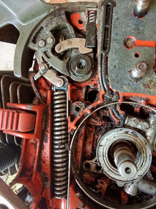 Продавам "Husqvarna"575 на части