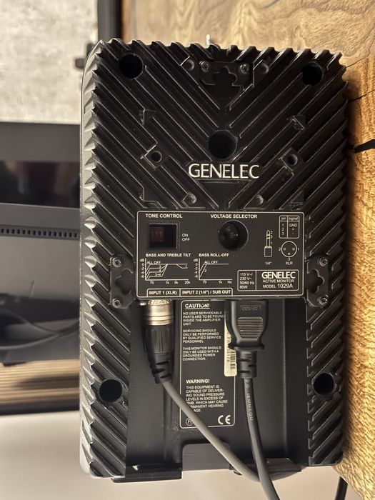 Boxe studio/monitoare Genelec 1029A