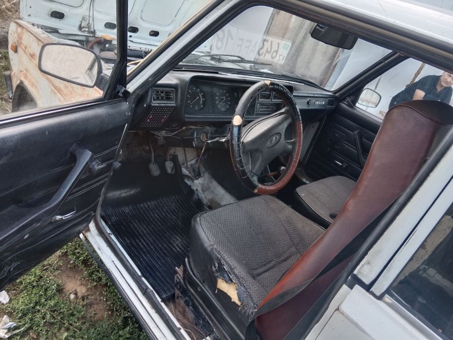 Продам ВАЗ 21004