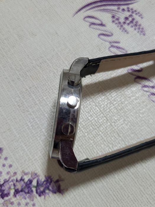 Қол сағат сатылады жақсы жасап тұр