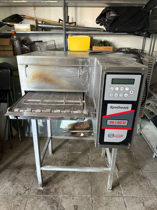 Cuptor pentru covrigi pe gaz