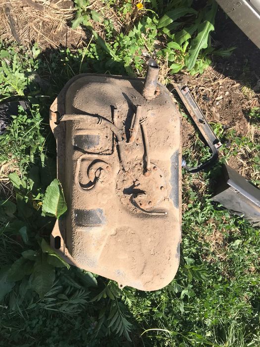 Rezervor grand vitara 2.0 2.5v6