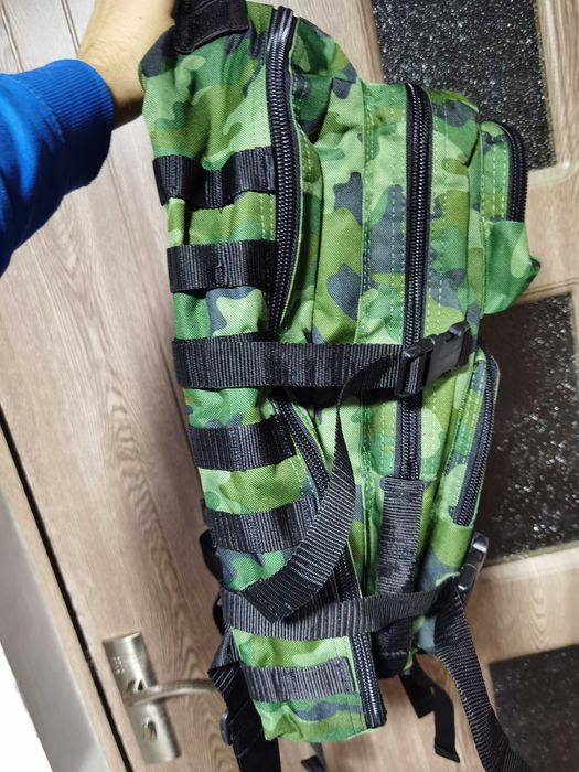 Rucsac Laptop Casual Munte Barbati Sapca Tricou Kozel Uefa Champions