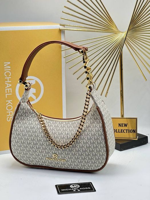 Geanta Michael Kors Noua !!! Dimensiuni 26/14 !!!
