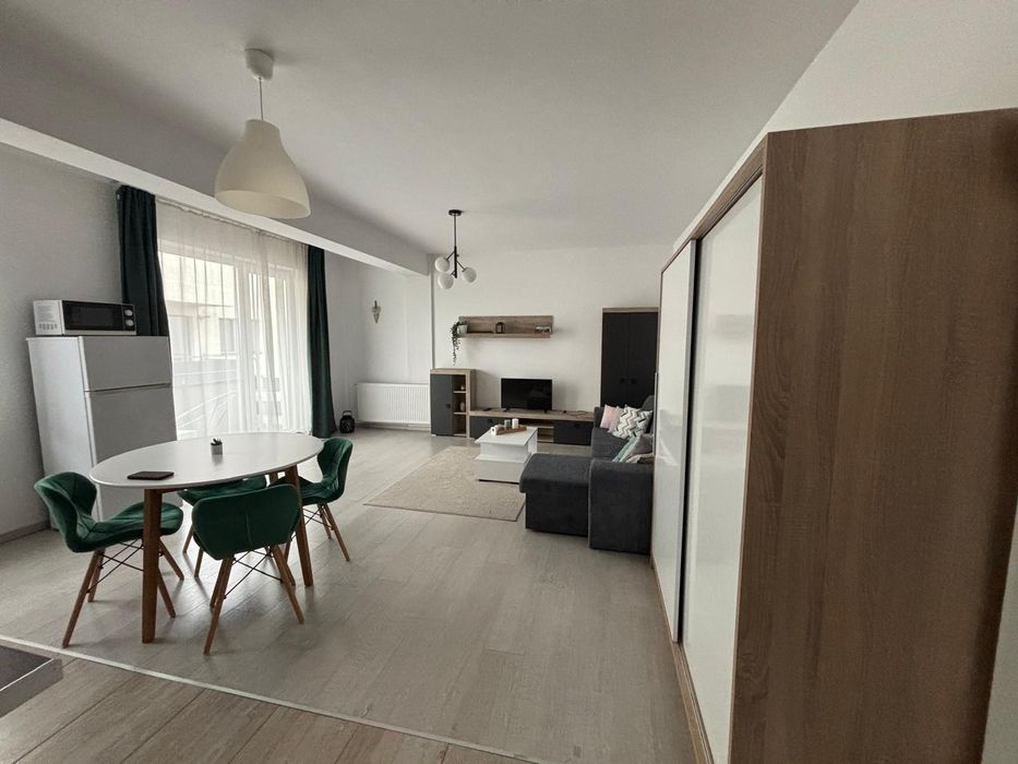 Închiriez apartament 2 camere Floresti, Terra, Șesul de Sus, parcare